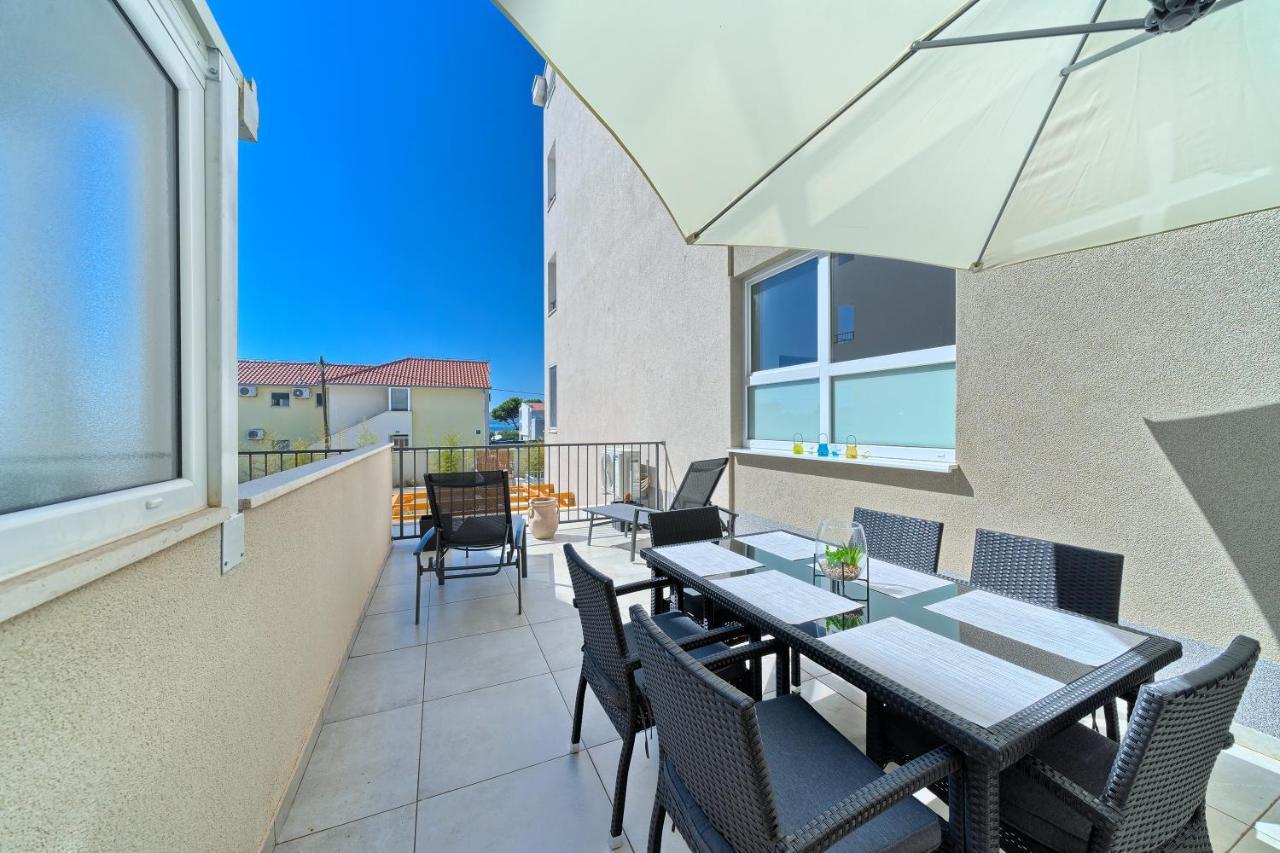 Terrace Apartment Danny Kastela Ngoại thất bức ảnh