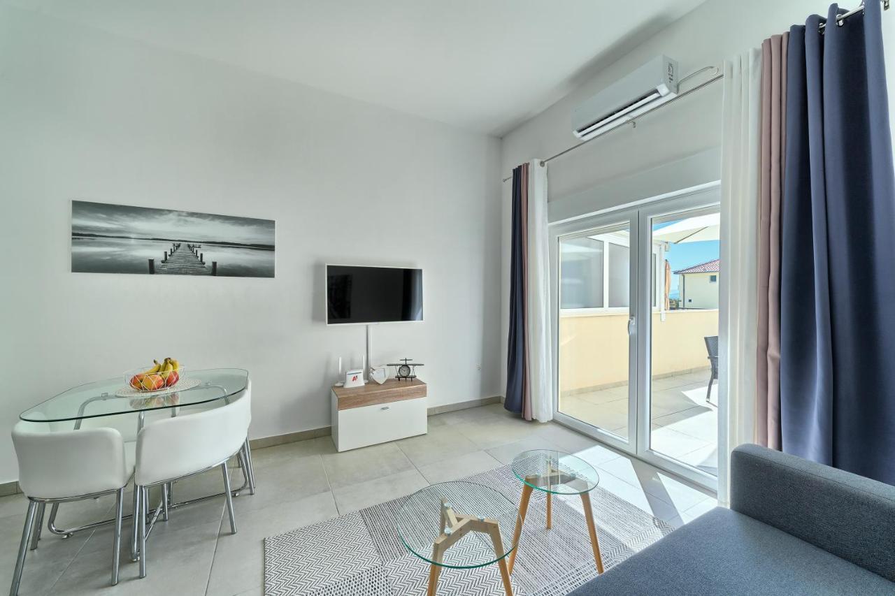 Terrace Apartment Danny Kastela Ngoại thất bức ảnh