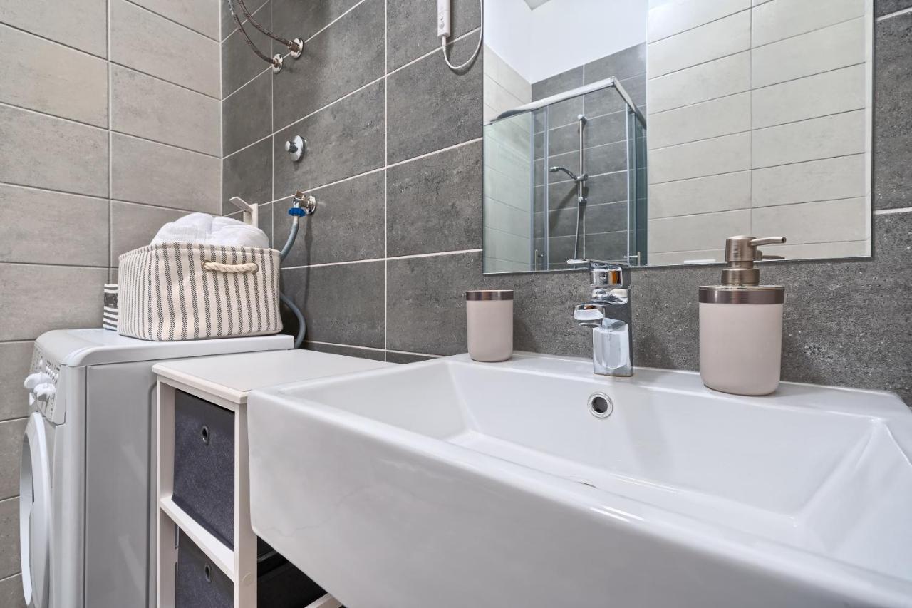 Terrace Apartment Danny Kastela Ngoại thất bức ảnh